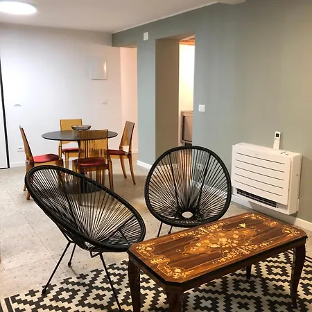 Maison Revedin アパート